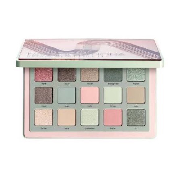 NEW Natasha Denona Glam RETRO GLAM EYESHADOW PALETTE PRO-LEVEL PIGMENTS
$69 O/S - Picture 2 of 3